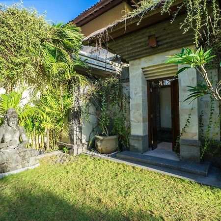Villa Diana Bali Legian  Exterior photo