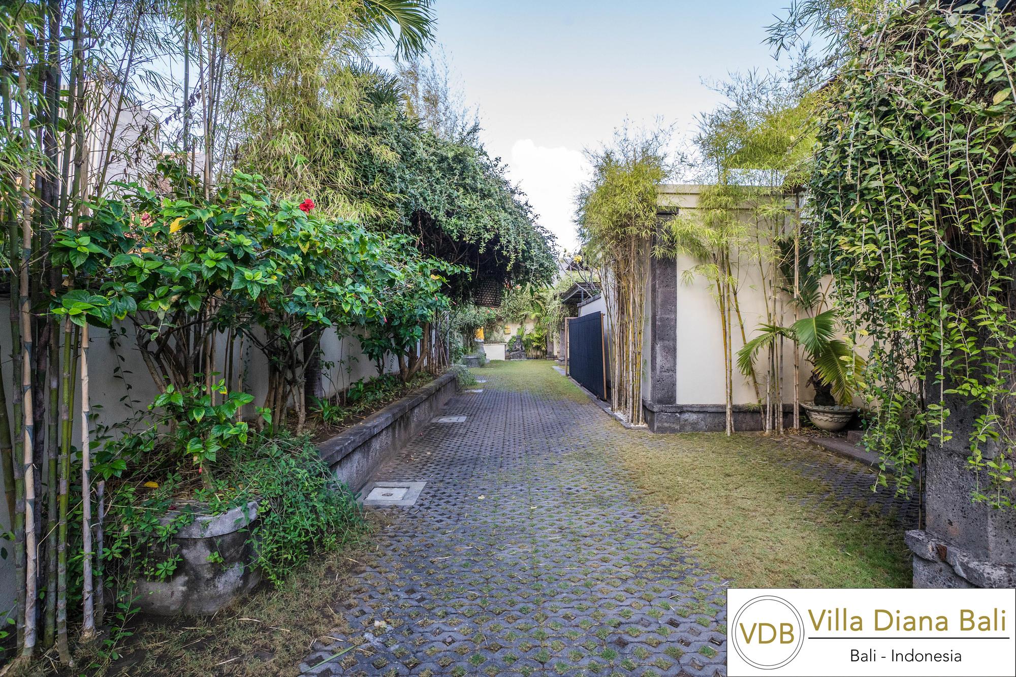 Villa Diana Bali Legian  Exterior photo