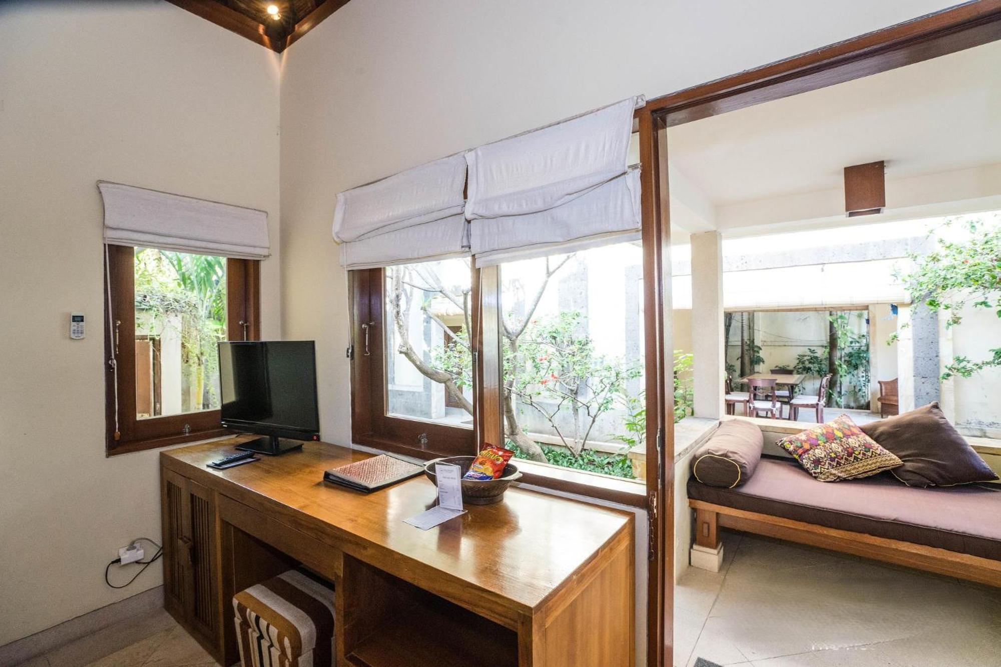 Villa Diana Bali Legian  Exterior photo
